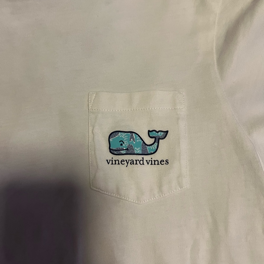 Boys vineyard vine tee